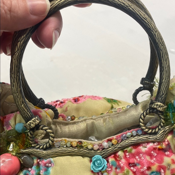 Mary Frances Bridgerton Style 🌸 Floral Beaded Handbag 🌸 Gold Satin Fringe Purse - Picture 2 of 8